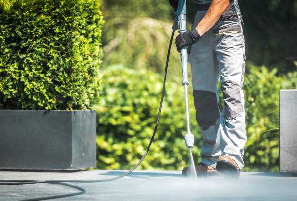 Best Pool Deck Cleaning  in Birchwood Lakes, PA